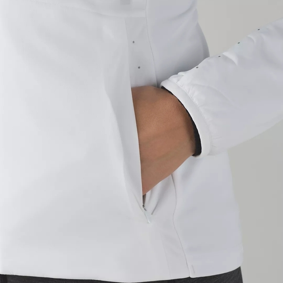 lululemon run jacket - Picture 12 of 16